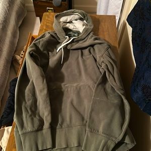 Green American eagle sweatshirt